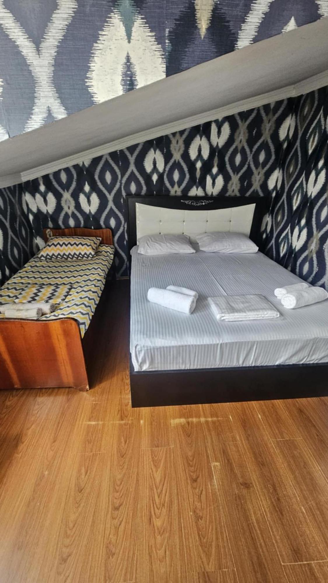 Apartment Zurabi Batumi Eksteriør billede